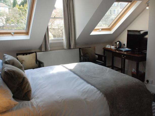 Dorian House Boutique B&B - Free Parking! Bath Zewnętrze zdjęcie A room at the hotel